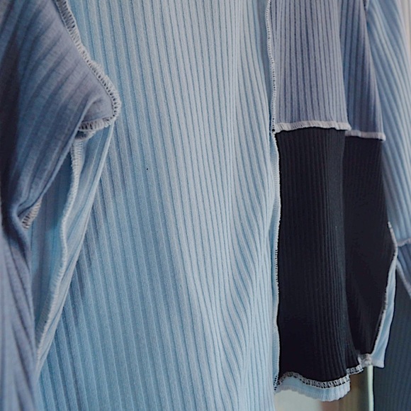 Blue/Black Contrast Stitching Long Sleeve Shirt - Picture 4 of 4